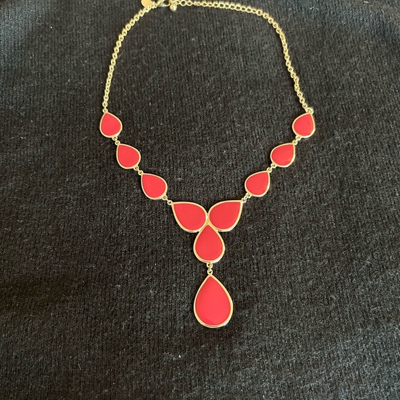 (Bundle 3 for $15) Charming Charlie Two Sided Teardrop Necklace - Picture 3 of 5